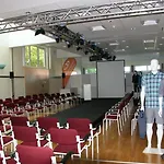 シュロス ベルク ホテル 3*