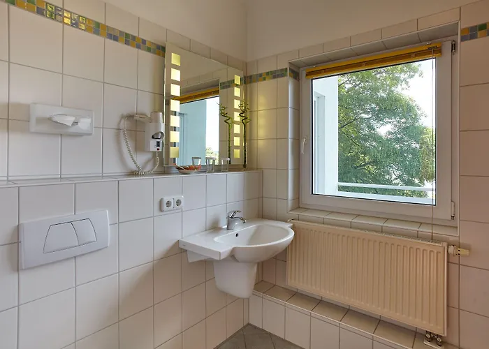 Hotel Schloss Berg 3*