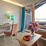 Schloss Berg Hotel 3*