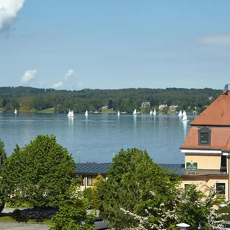 Schloss Berg Hotel