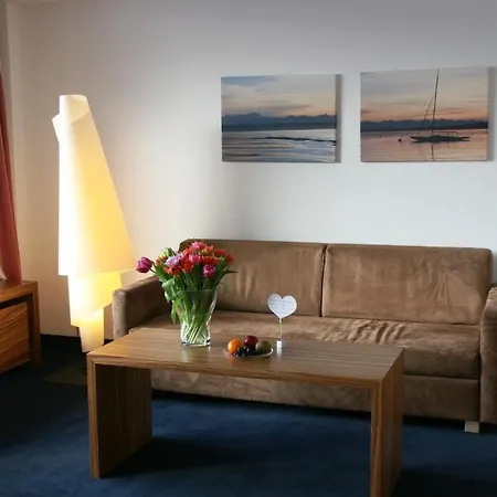 Schloss Berg Hotel 3*