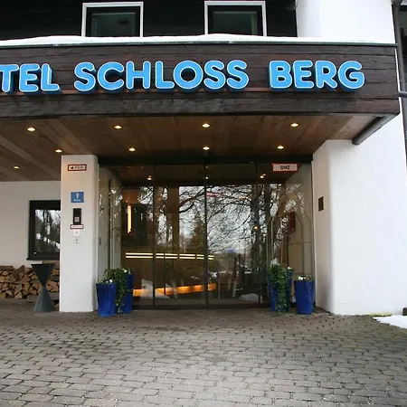 Schloss Berg 3*