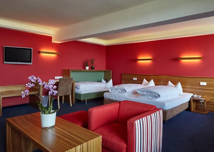 Hotel Schloss Berg 3*